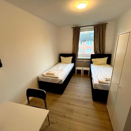 3-Zimmer Monteurwohnung Mit Balkon Neumünster Exterior foto