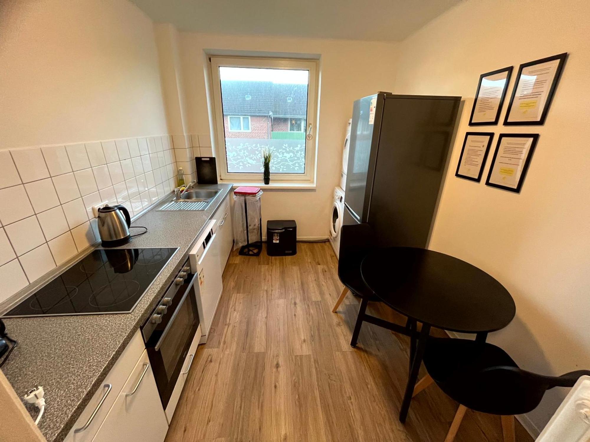 3-Zimmer Monteurwohnung Mit Balkon Neumünster Exterior foto